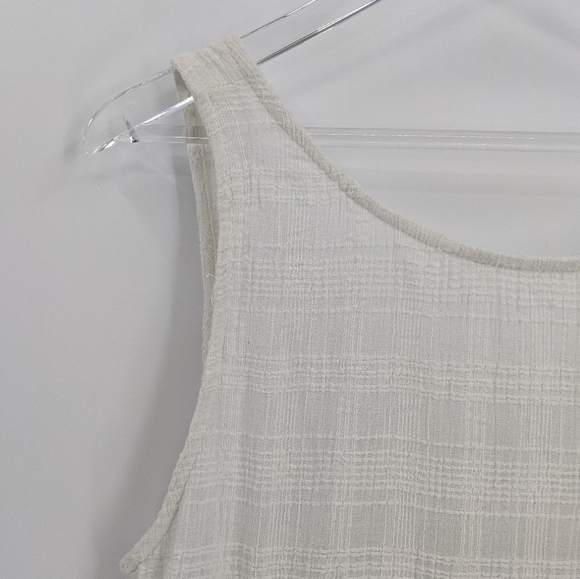 Urban Outfitters Ecote Cropped Embelished Tank Top - Picture 2 of 8